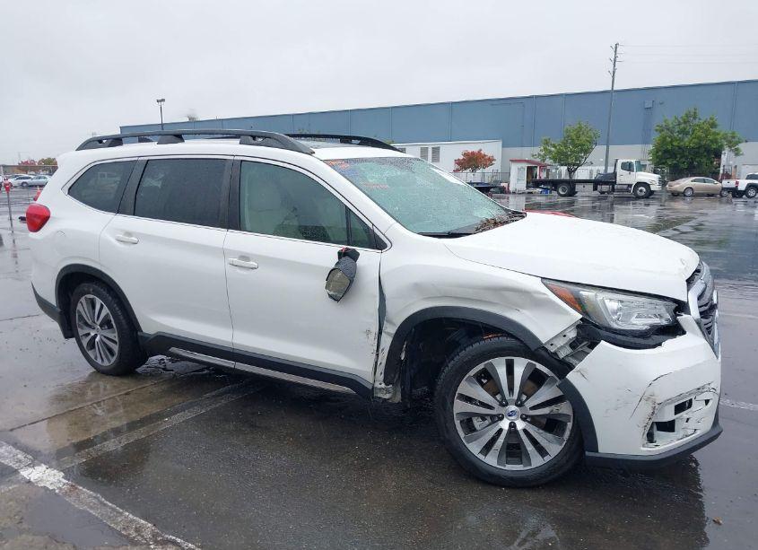 2019 Subaru Ascent LIMITED (VIN 4S4WMAPD8K3438114) main photo