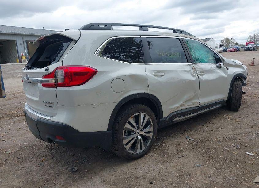 Photo 4 of 2021 Subaru Ascent LIMITED (VIN 4S4WMAPD8M3438861)