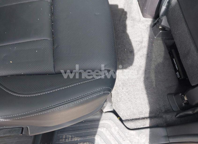 Photo 8 of 2022 Subaru Ascent LIMITED (VIN 4S4WMAPD8N3461400)