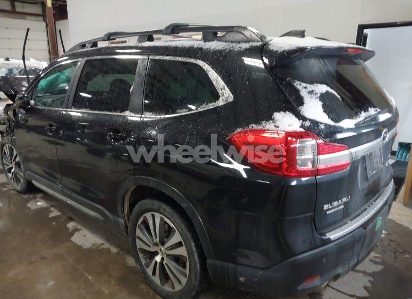 Photo 3 of 2019 Subaru Ascent LIMITED (VIN 4S4WMAPD9K3456573)