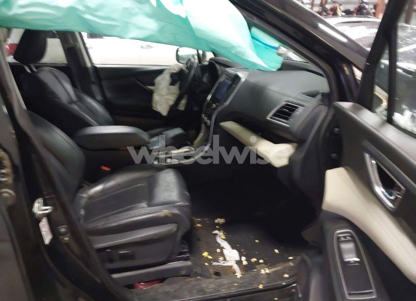 Photo 5 of 2019 Subaru Ascent LIMITED (VIN 4S4WMAPD9K3456573)