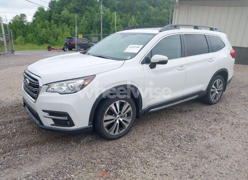 Photo 2 of 2020 Subaru Ascent LIMITED (VIN 4S4WMAPD9L3437300)