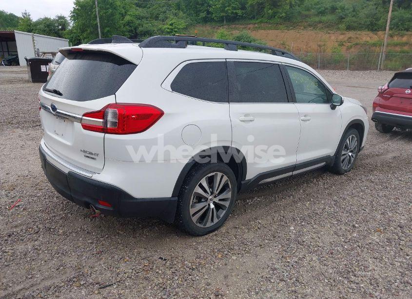 Photo 4 of 2020 Subaru Ascent LIMITED (VIN 4S4WMAPD9L3437300)
