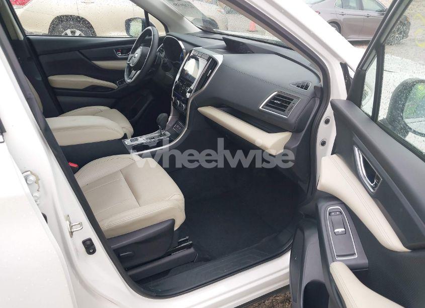 Photo 5 of 2020 Subaru Ascent LIMITED (VIN 4S4WMAPD9L3437300)