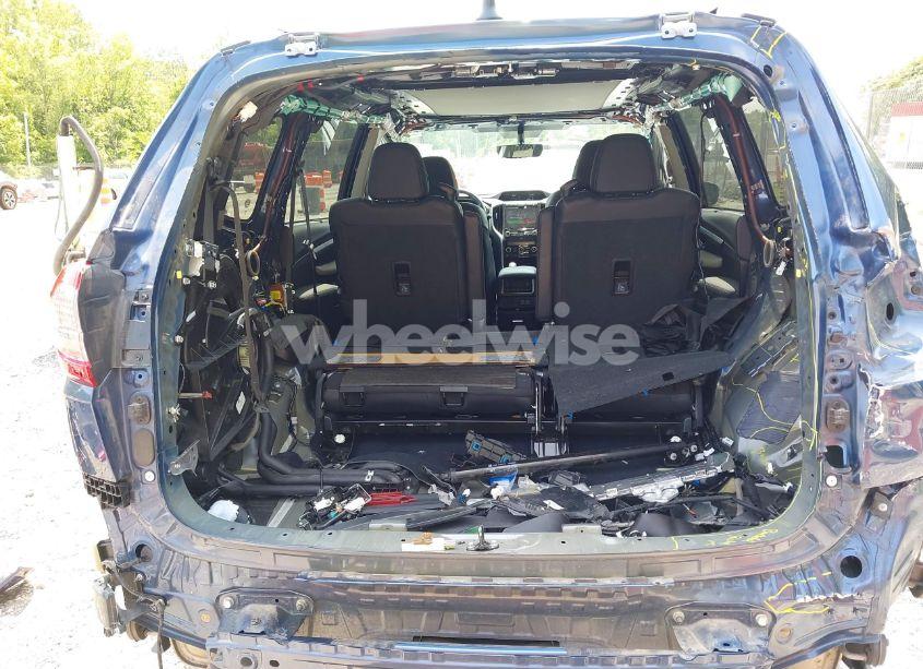 Photo 6 of 2021 Subaru Ascent LIMITED (VIN 4S4WMAPD9M3462702)