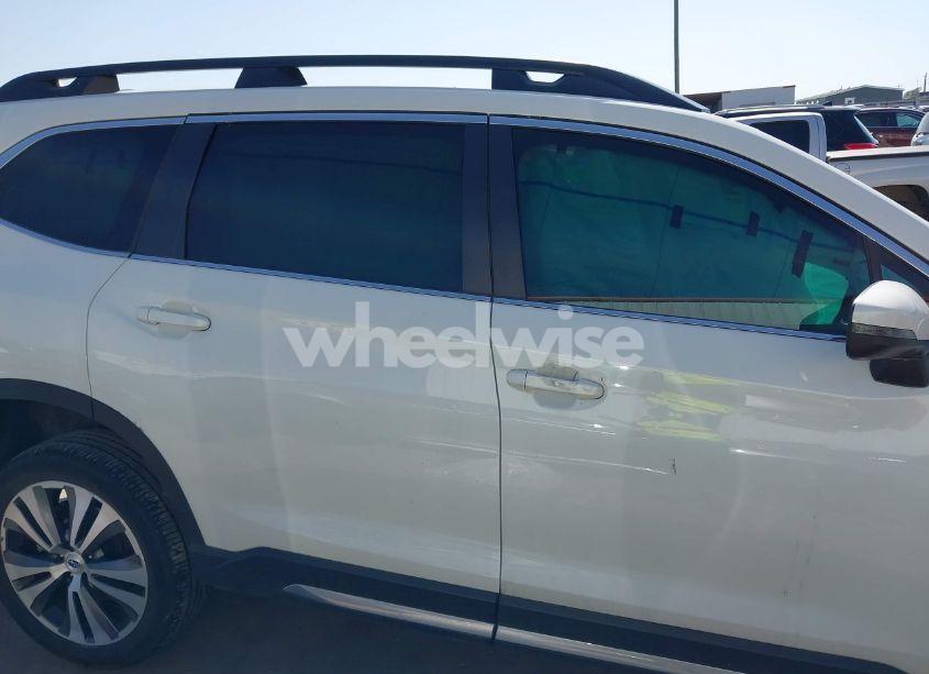 Photo 14 of 2022 Subaru Ascent LIMITED (VIN 4S4WMAPD9N3444167)