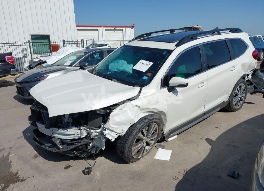 Photo 2 of 2022 Subaru Ascent LIMITED (VIN 4S4WMAPD9N3444167)