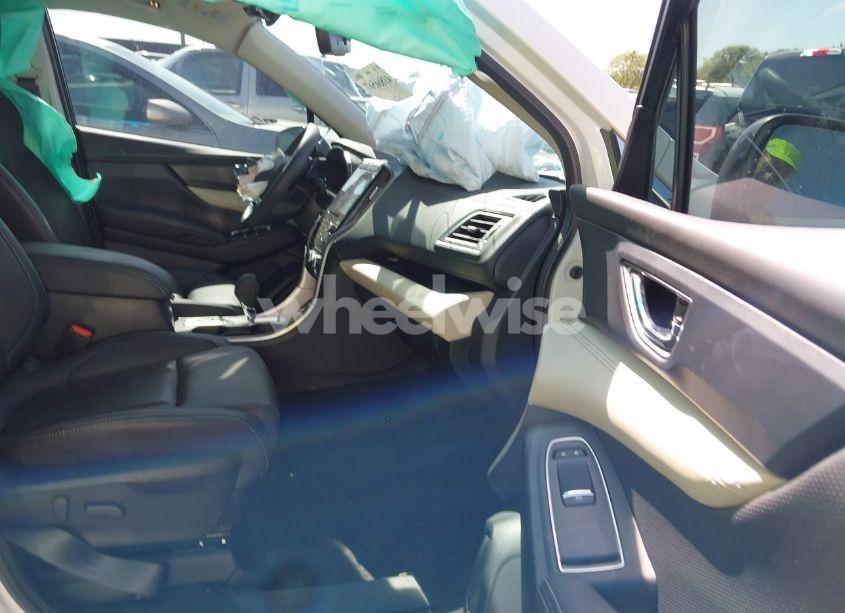 Photo 5 of 2022 Subaru Ascent LIMITED (VIN 4S4WMAPD9N3444167)