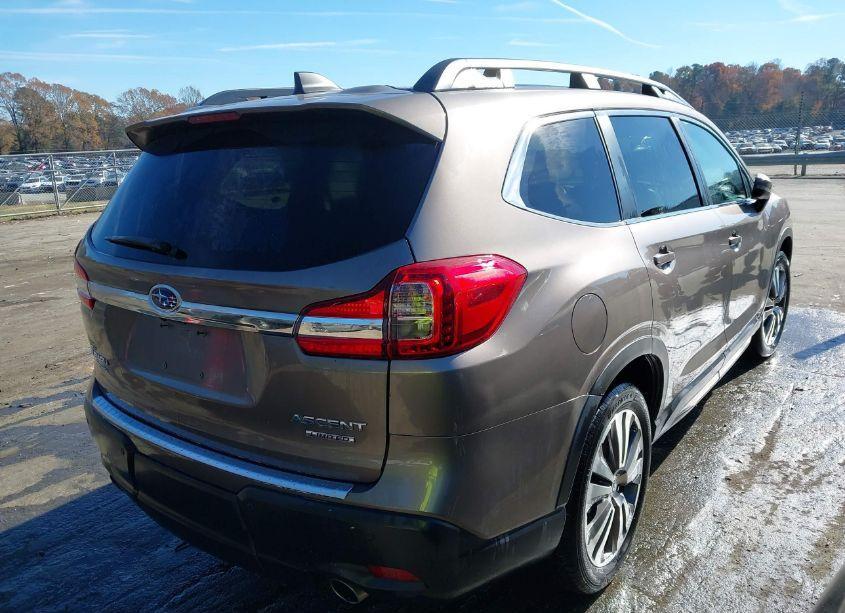 Photo 4 of 2022 Subaru Ascent LIMITED (VIN 4S4WMAPD9N3456478)