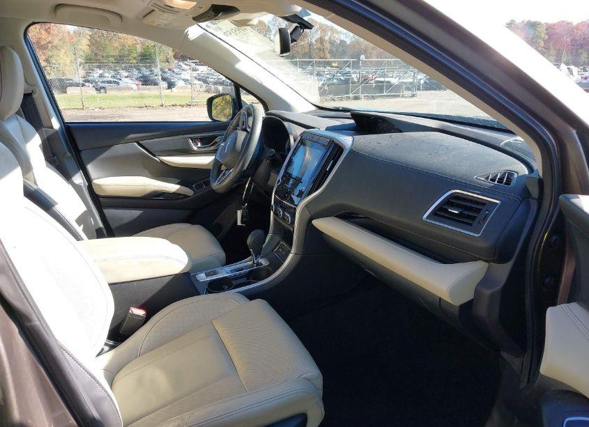 Photo 5 of 2022 Subaru Ascent LIMITED (VIN 4S4WMAPD9N3456478)
