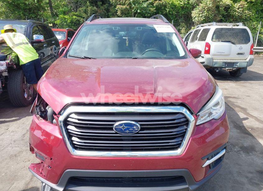 Photo 12 of 2019 Subaru Ascent LIMITED (VIN 4S4WMAPDXK3429107)