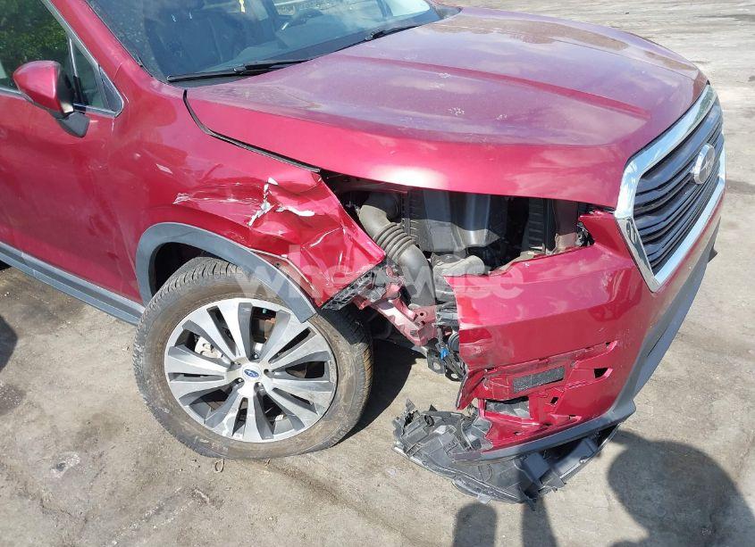Photo 6 of 2019 Subaru Ascent LIMITED (VIN 4S4WMAPDXK3429107)