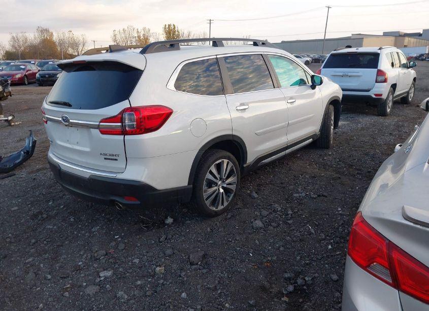 Photo 4 of 2021 Subaru Ascent TOURING (VIN 4S4WMARD0M3445560)