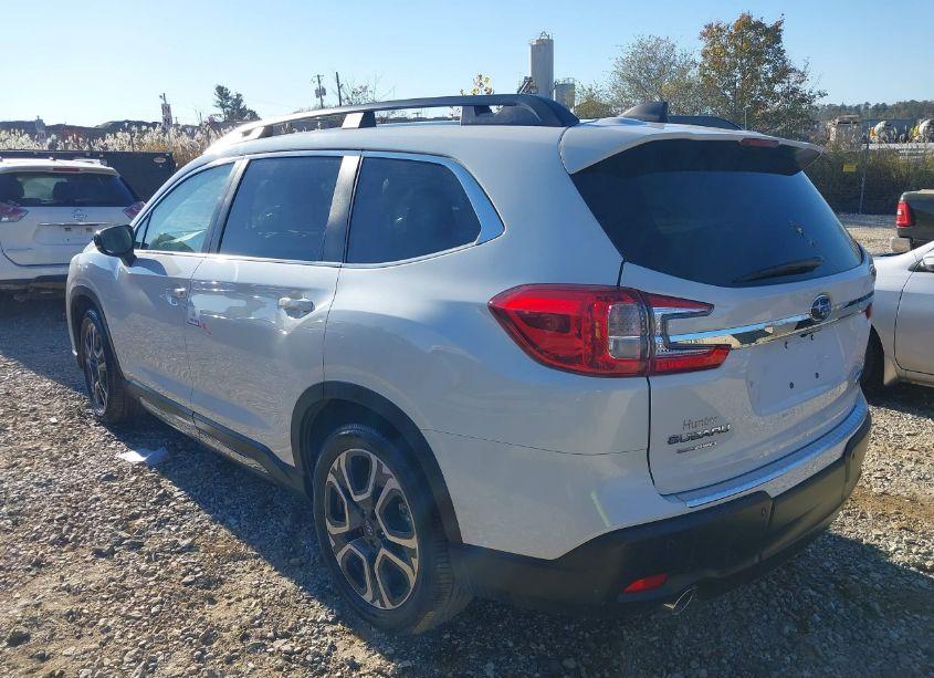 Photo 3 of 2024 Subaru Ascent LIMITED 8-PASSENGER (VIN 4S4WMARD0R3423839)