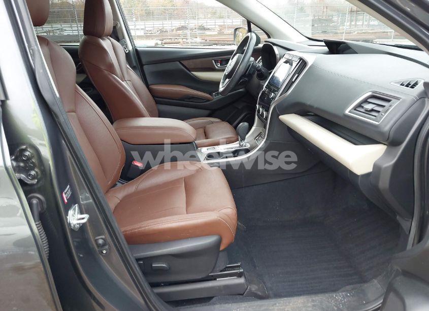 Photo 5 of 2021 Subaru Ascent TOURING (VIN 4S4WMARD1M3422742)