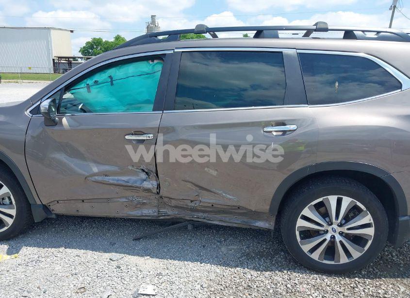 Photo 14 of 2022 Subaru Ascent TOURING (VIN 4S4WMARD1N3409507)