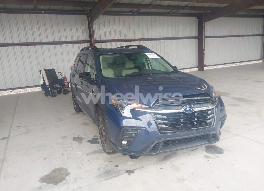 2024 Subaru Ascent LIMITED 8-PASSENGER (VIN 4S4WMARD4R3461526) main photo
