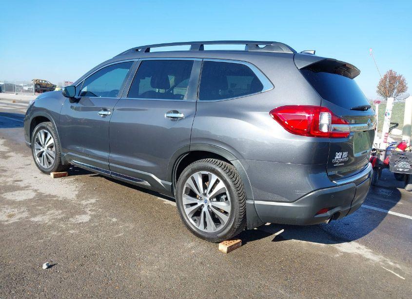Photo 3 of 2019 Subaru Ascent TOURING (VIN 4S4WMARD5K3489079)