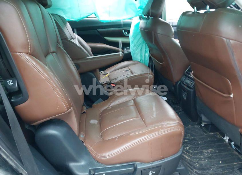 Photo 8 of 2019 Subaru Ascent TOURING (VIN 4S4WMARD6K3477233)