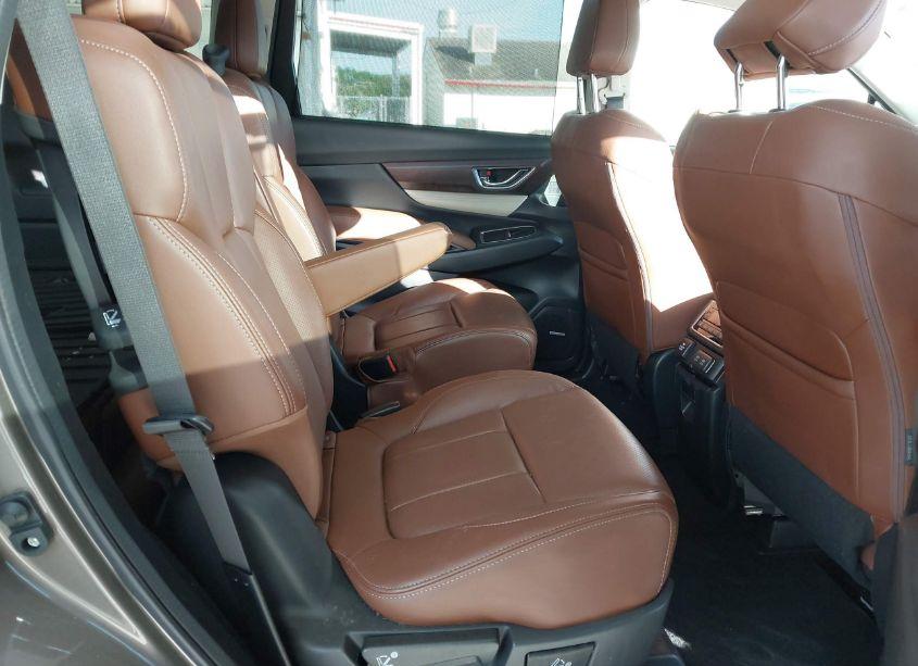 Photo 8 of 2021 Subaru Ascent TOURING (VIN 4S4WMARD6M3458474)