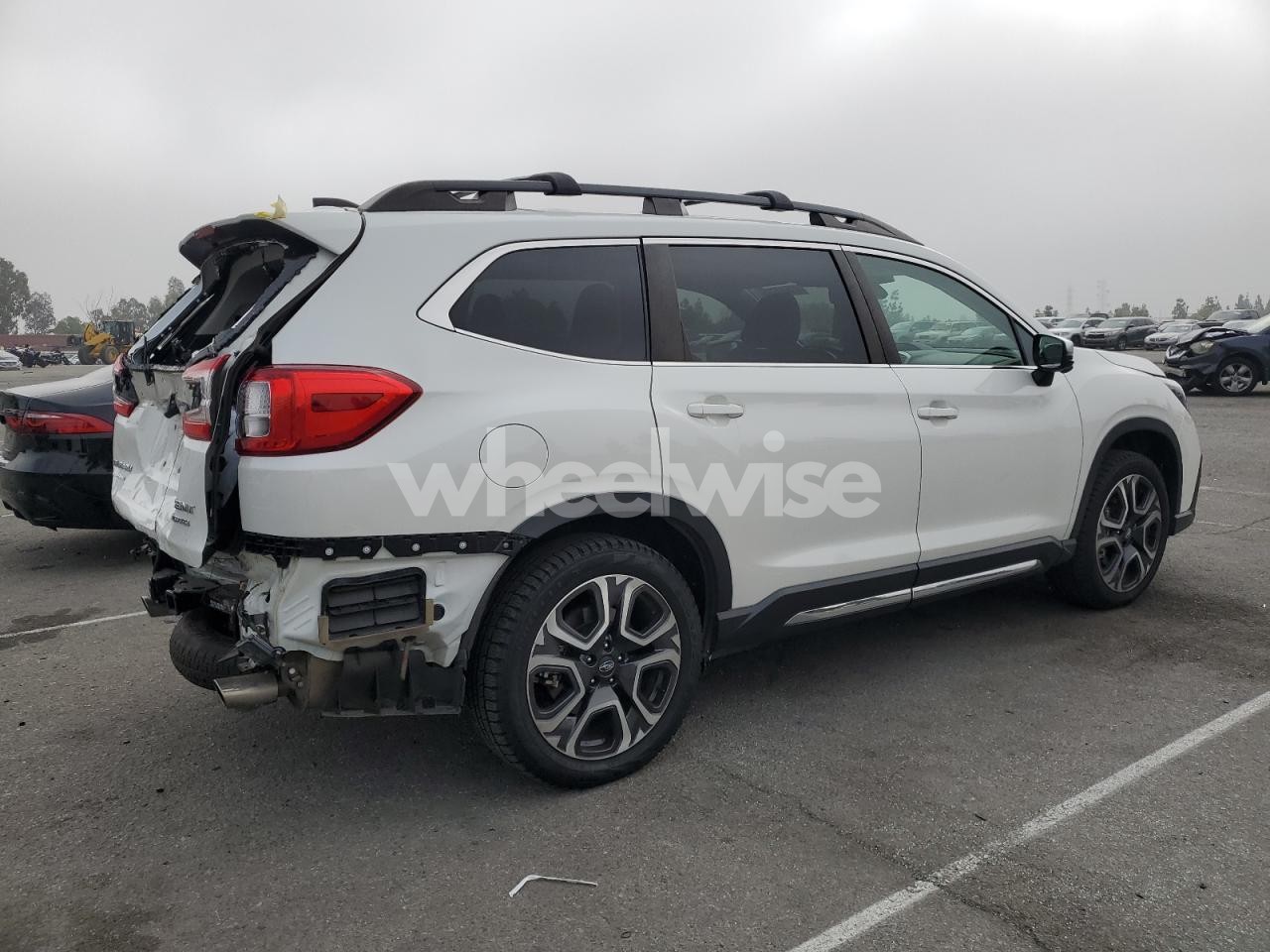 Photo 3 of 2023 SUBARU ASCENT TOURING (VIN 4S4WMARD6P3410378)