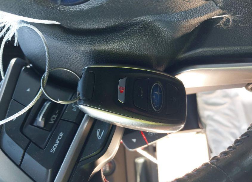 Photo 11 of 2021 Subaru Ascent TOURING (VIN 4S4WMARD8M3463837)