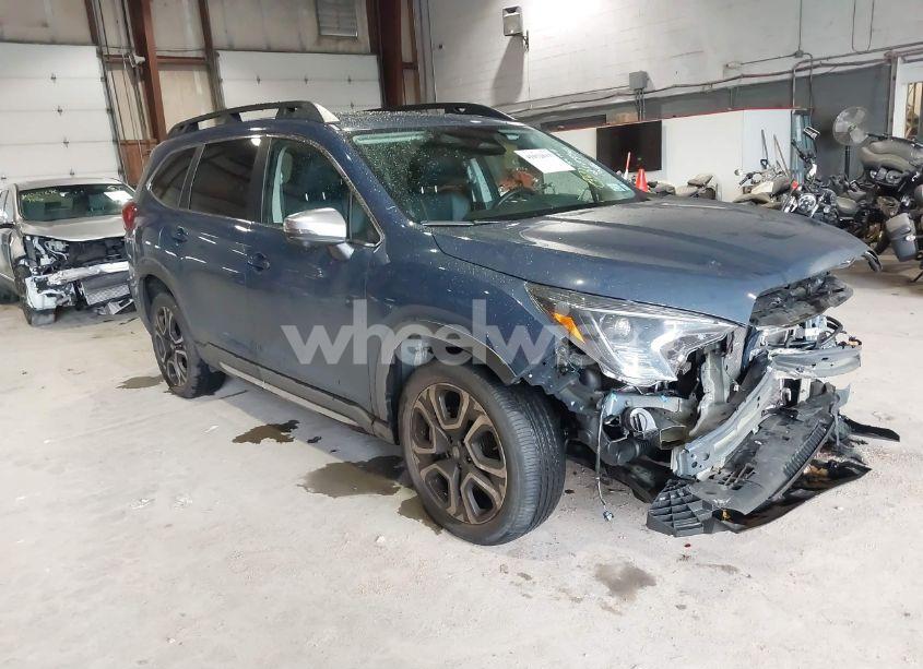 2023 Subaru Ascent LIMITED 8-PASSENGER (VIN 4S4WMARD8P3449229) main photo