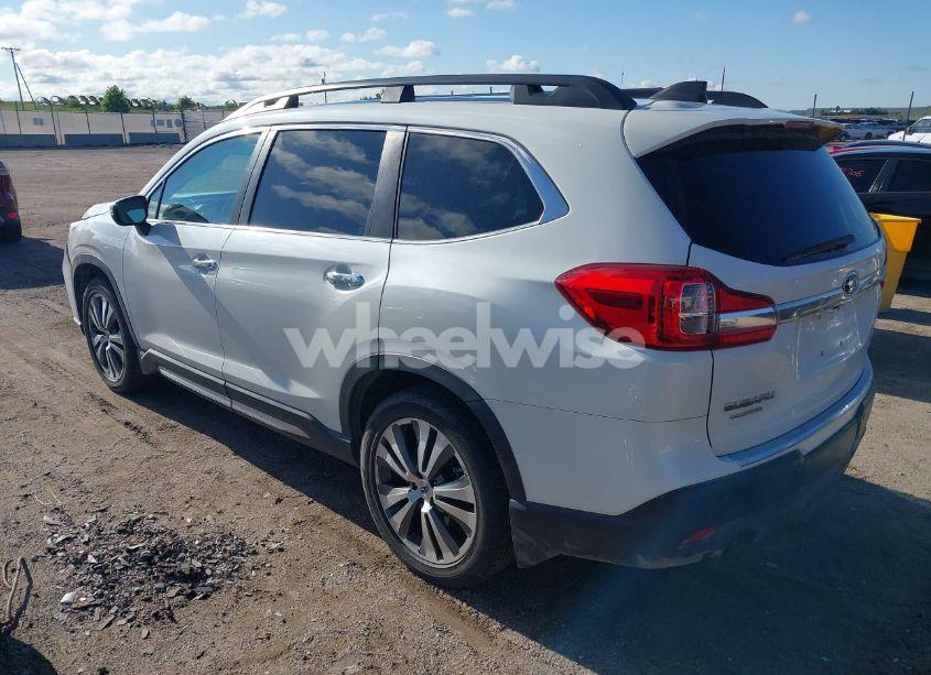 Photo 3 of 2020 Subaru Ascent TOURING (VIN 4S4WMARD9L3468656)