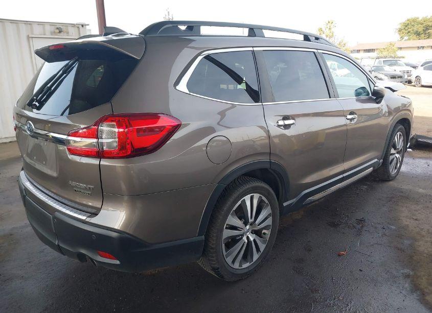 Photo 4 of 2021 Subaru Ascent TOURING (VIN 4S4WMARD9M3401542)