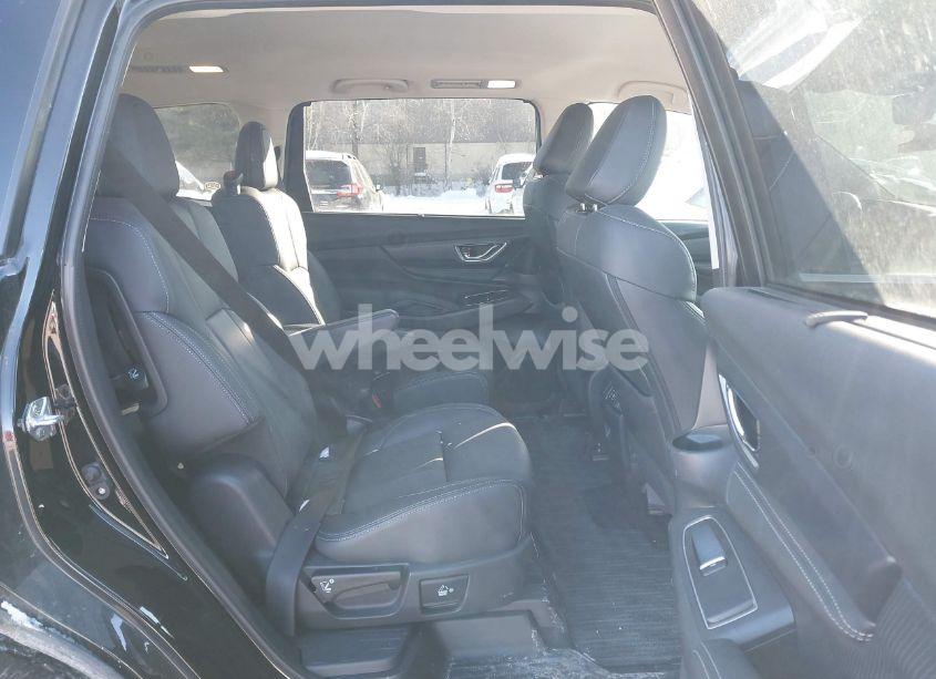 Photo 8 of 2023 Subaru Ascent LIMITED 7-PASSENGER (VIN 4S4WMASD1P3438356)