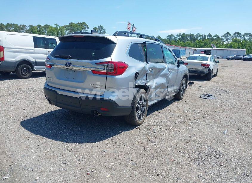 Photo 4 of 2023 Subaru Ascent LIMITED 7-PASSENGER (VIN 4S4WMASDXP3424195)