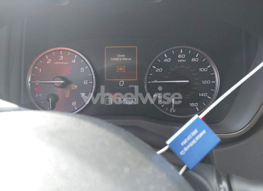 Photo 15 of 2024 Subaru Ascent LIMITED 7-PASSENGER (VIN 4S4WMAUD1R3406104)