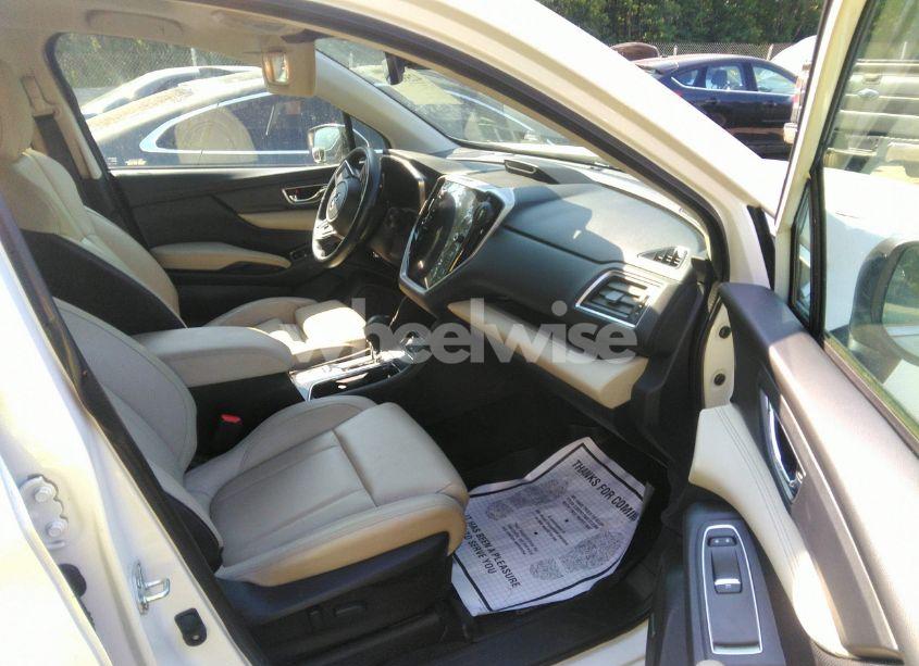 Photo 5 of 2023 Subaru Ascent LIMITED 7-PASSENGER (VIN 4S4WMAUD3P3407493)