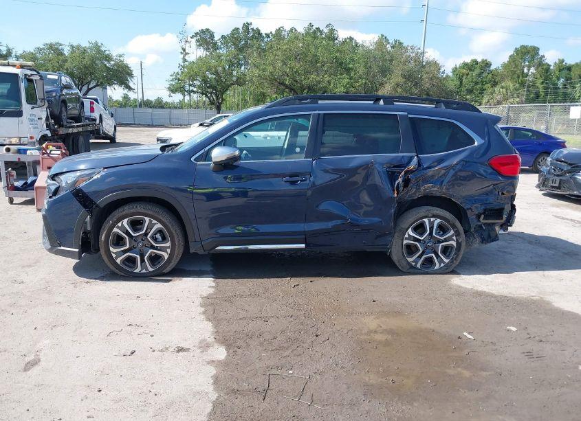 Photo 14 of 2023 Subaru Ascent LIMITED 7-PASSENGER (VIN 4S4WMAUD3P3461781)