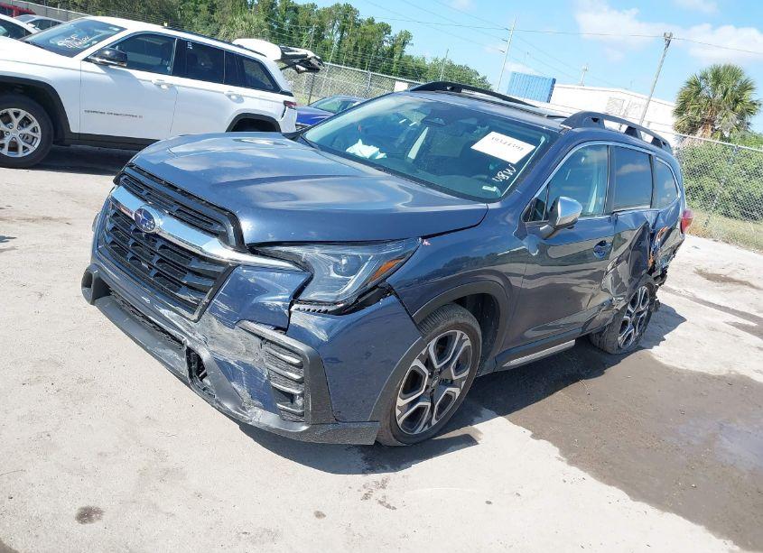Photo 2 of 2023 Subaru Ascent LIMITED 7-PASSENGER (VIN 4S4WMAUD3P3461781)