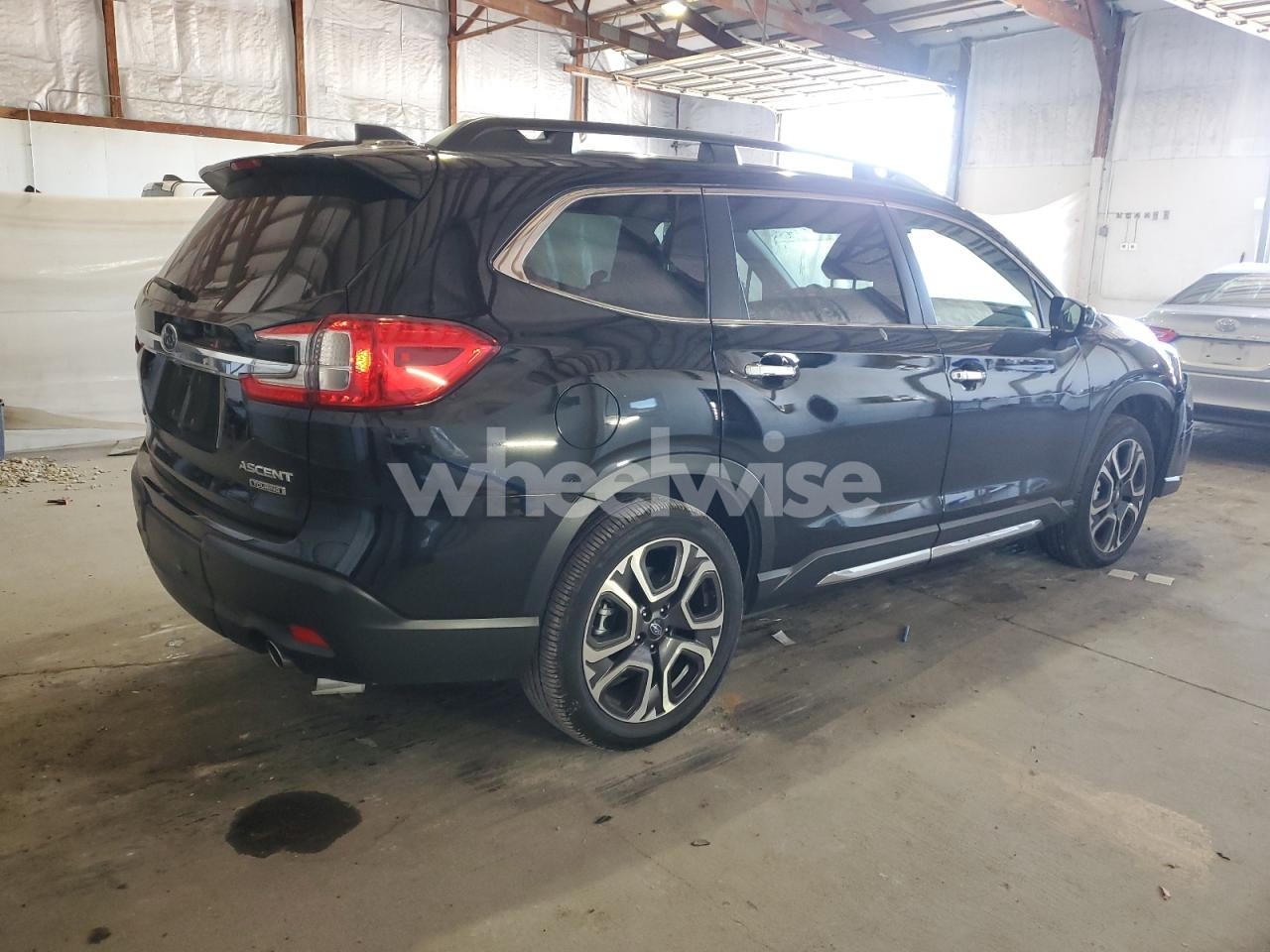 Photo 3 of 2025 SUBARU ASCENT TOURING (VIN 4S4WMAUD9S3403814)