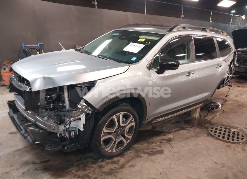 Photo 2 of 2024 Subaru Ascent TOURING 7-PASSENGER (VIN 4S4WMAWD0R3427104)