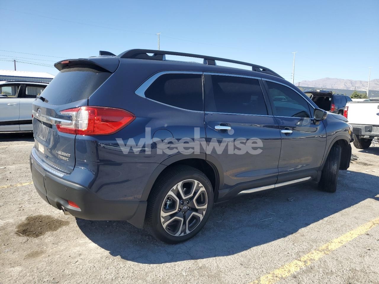 Photo 3 of 2024 SUBARU ASCENT TOURING (VIN 4S4WMAWD2R3457706)