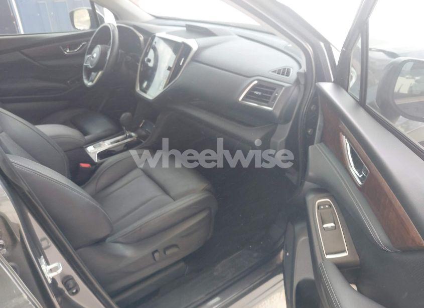 Photo 5 of 2023 Subaru Ascent TOURING 7-PASSENGER (VIN 4S4WMAWD3P3402355)