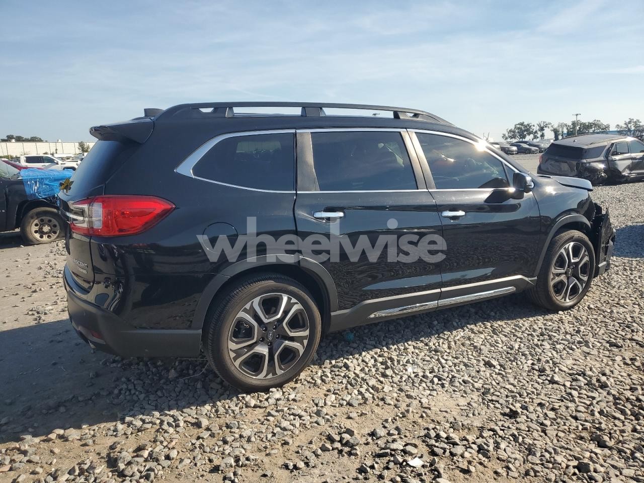 Photo 3 of 2023 SUBARU ASCENT TOURING (VIN 4S4WMAWD4P3447174)