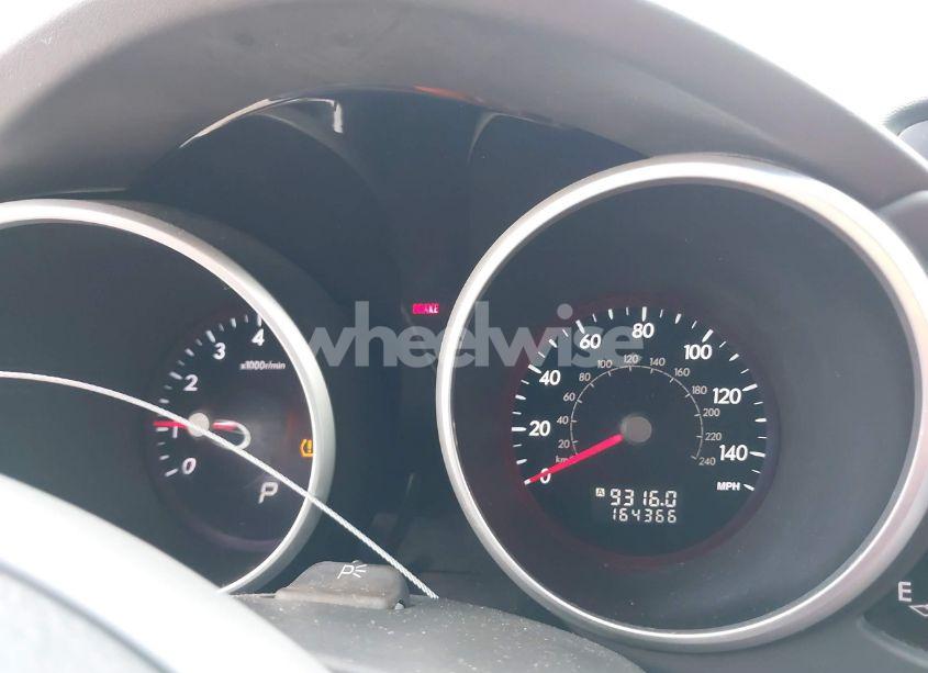 Photo 7 of 2011 Subaru Tribeca 3.6R LIMITED (VIN 4S4WX9GD1B4402037)