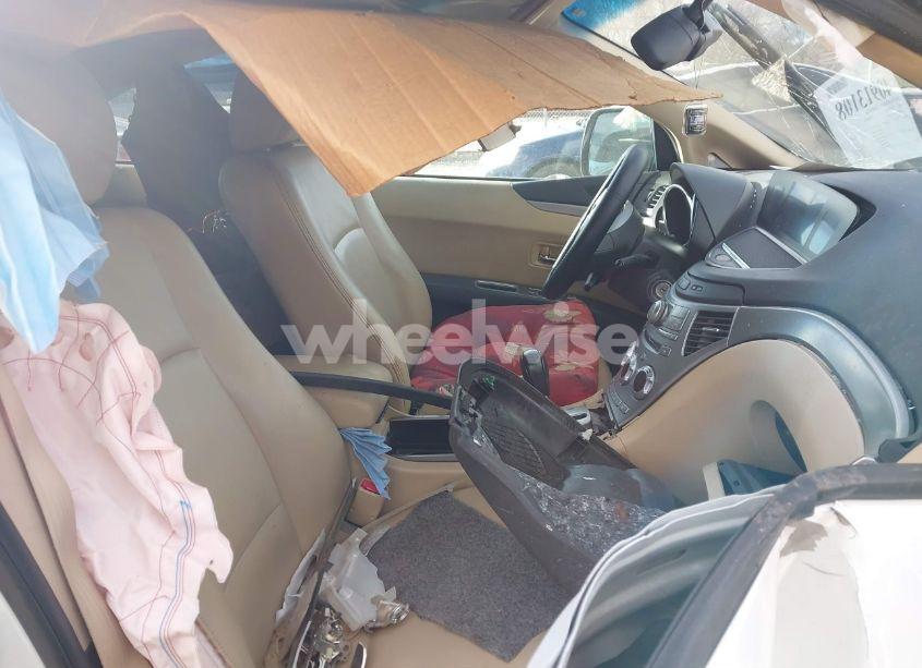 Photo 5 of 2010 Subaru Tribeca 3.6R LIMITED (VIN 4S4WX9GD2A4402577)