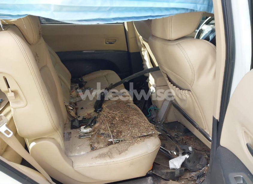 Photo 8 of 2010 Subaru Tribeca 3.6R LIMITED (VIN 4S4WX9GD2A4402577)