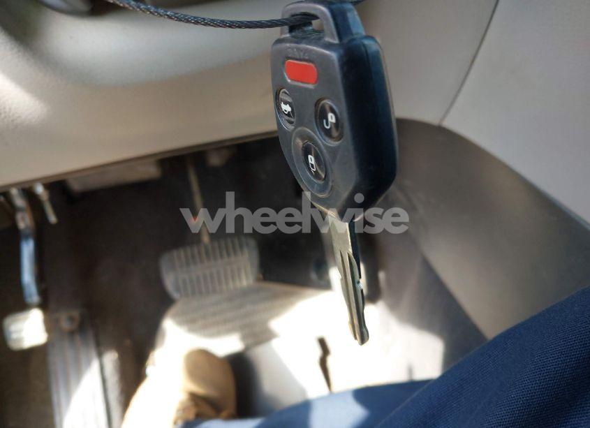 Photo 11 of 2013 Subaru Tribeca 3.6R LIMITED (VIN 4S4WX9GD4D4401449)