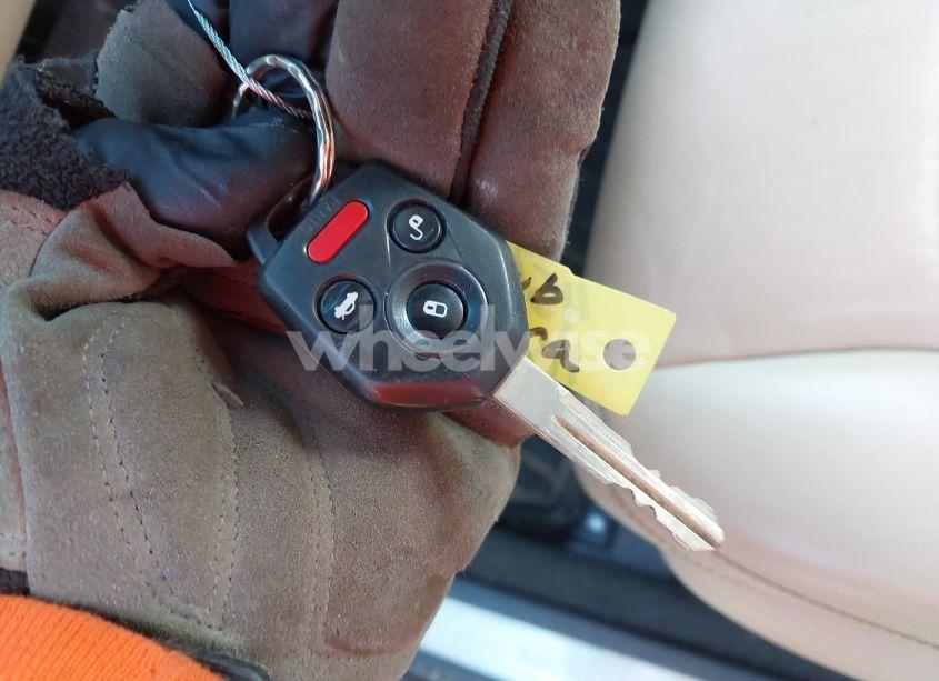 Photo 11 of 2010 Subaru Tribeca 3.6R LIMITED (VIN 4S4WX9GD6A4400833)