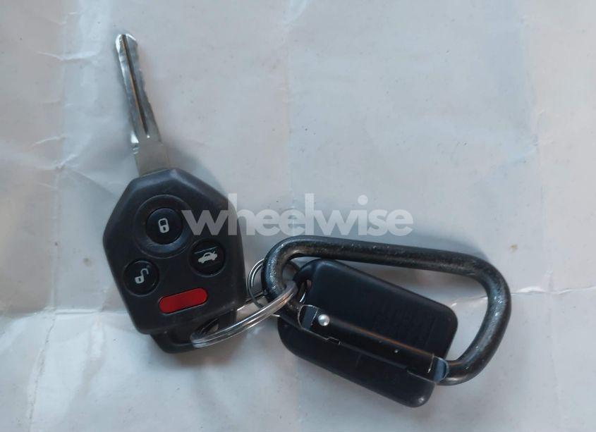 Photo 11 of 2012 Subaru Tribeca 3.6R LIMITED (VIN 4S4WX9HD3C4400242)