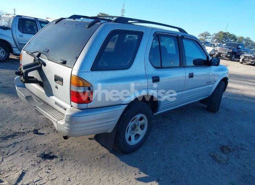 Photo 4 of 2000 Honda Passport EX/LX (VIN 4S6CK58W4Y4415990)