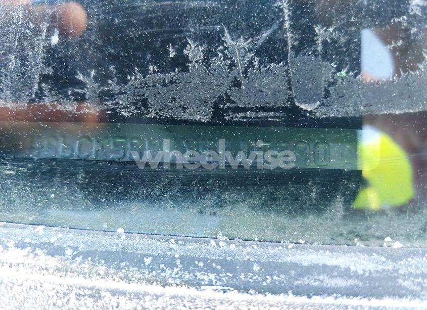 Photo 9 of 2000 Honda Passport EX/LX (VIN 4S6CK58W4Y4415990)