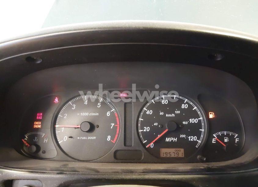Photo 7 of 2000 Honda Passport EX/LX (VIN 4S6DM58W1Y4406601)