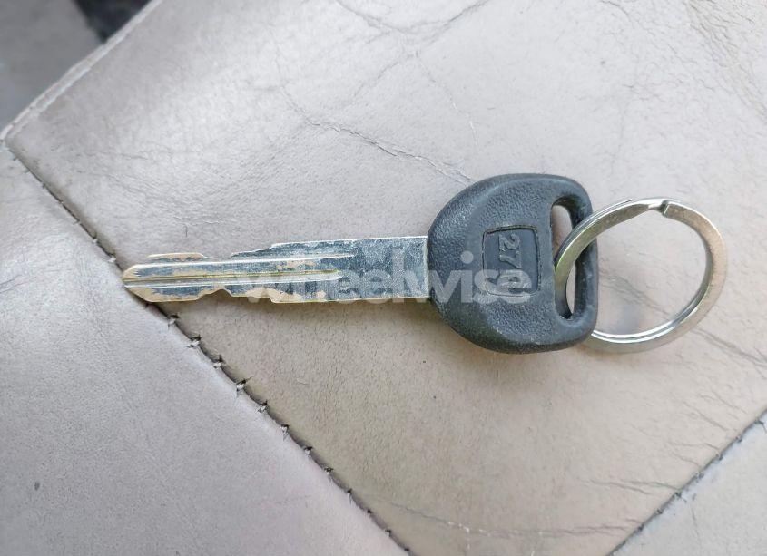 Photo 11 of 2001 Honda Passport EX/LX (VIN 4S6DM58W314408078)